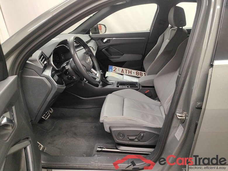 Audi Q3 Sportback 35 TDI S tronic S Line Business Ed 5d #3