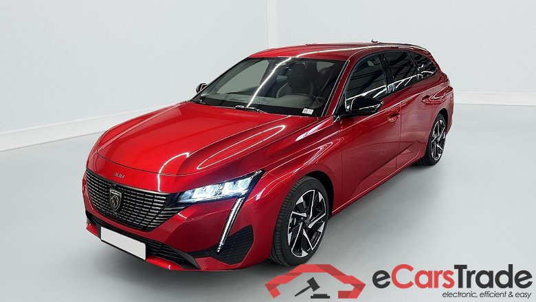 Peugeot 308 SW Hybrid 145 e-DCS6 Allure #3