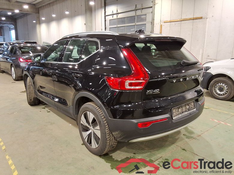 VOLVO XC40 1.5 T4 RECHARGE GEARTR. INSCRIPTION EXPR #2