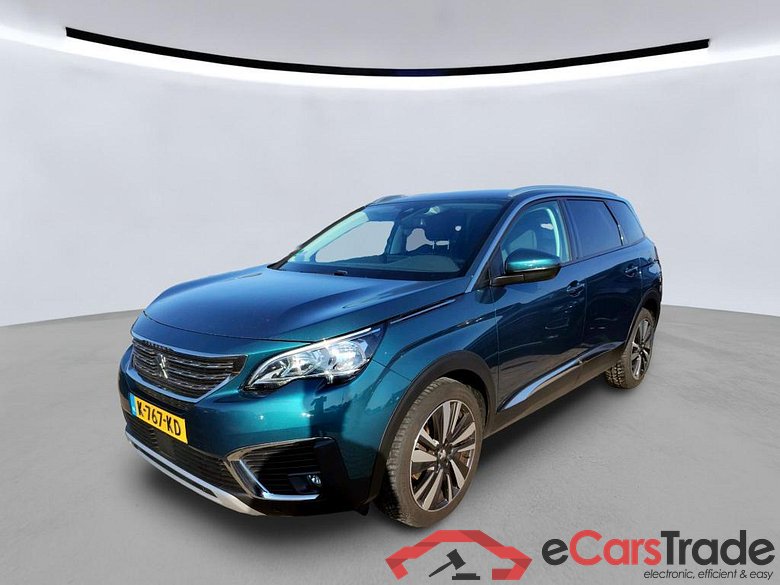 PEUGEOT 5008 96 kW