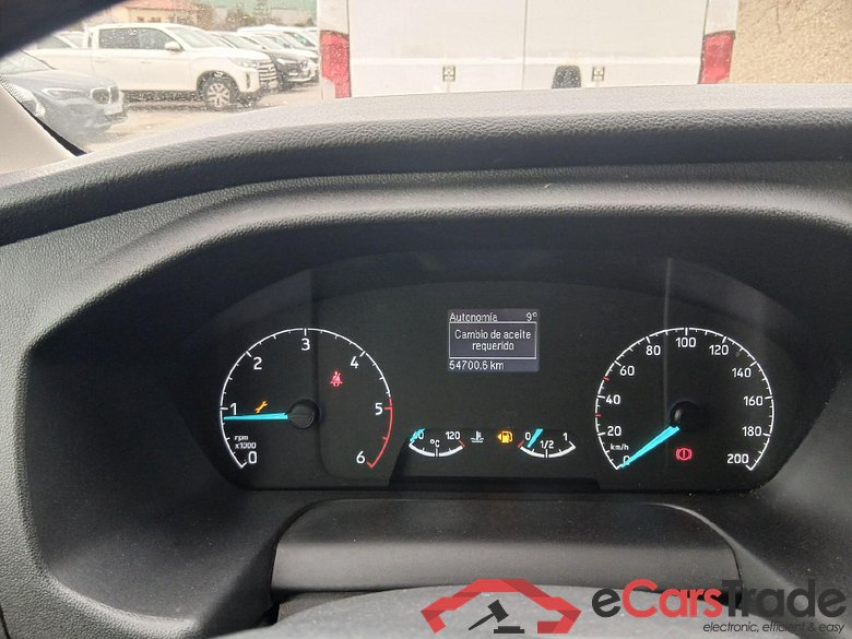 FORD Transit / 2013 / 4P / furgón 310 77kW L3H2 Van Trend FWD #4