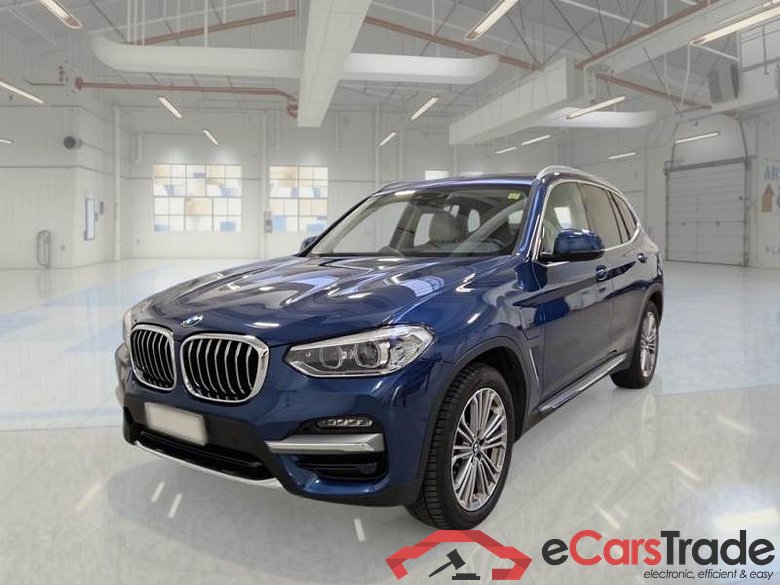 BMW X3 2.0 xDrive30e Plug-In Hybrid Luxury Aut. LED-Xenon Navi Sport-Leather KeylessGo Camera Klima PDC ...