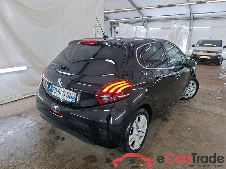 208 Allure Business 1.2 PureTech 110CV BVM6 E6dT #3