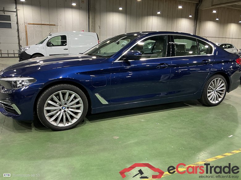 BMW 5 - 2017 530eA PHEV Performance OPF #3