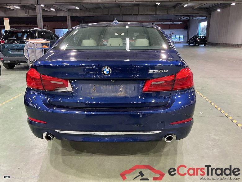 BMW 5 - 2017 530eA PHEV Performance OPF #5