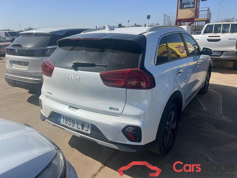 KIA Niro / 2019 / 5P / crossover 1.6 GDi PHEV 104kW (141CV) Emotion #2