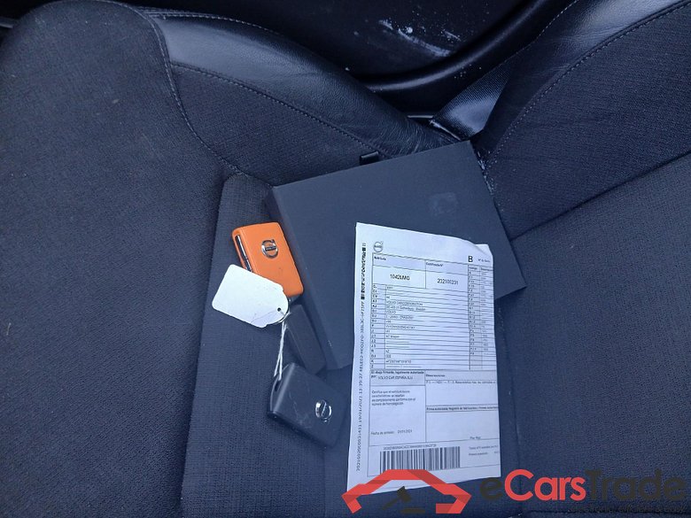 VOLVO V60 / 2018 / 5P / familiar 2.0 B4 (D) Momentum Pro Auto #5