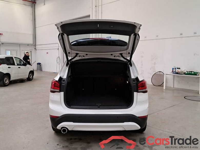 BMW X1 / 2019 / 5P / SUV XDRIVE 25E BUSINESS ADVANTAGE AUTOMATICO #5