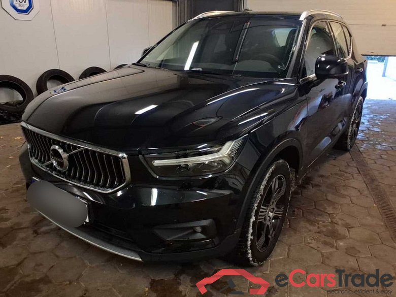 Volvo XC40 (2017->) DE - SUV5 B4 2WD EU6d, Inscription (EURO 6d), 2020 - 2022 #1