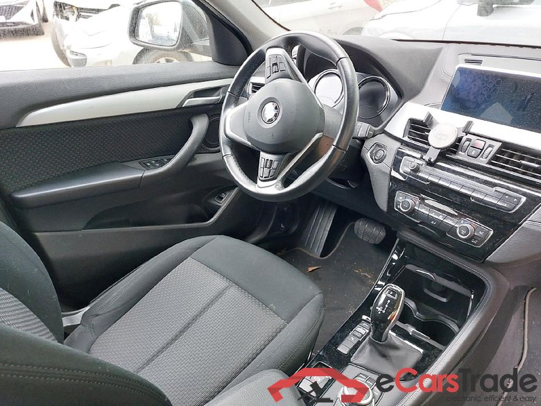 BMW X2 / 2017 / 5P / todoterreno sDrive18i (AC) #3