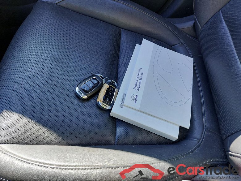 HYUNDAI Kona / 2020 / 5P / todoterreno 1.6 GDI HEV Style Sky DCT #5