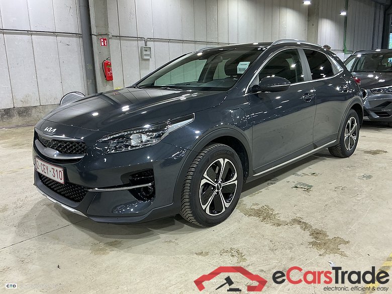 KIA XCEED 1.6 GDI PHEV DCT BUSINESS LINE #1