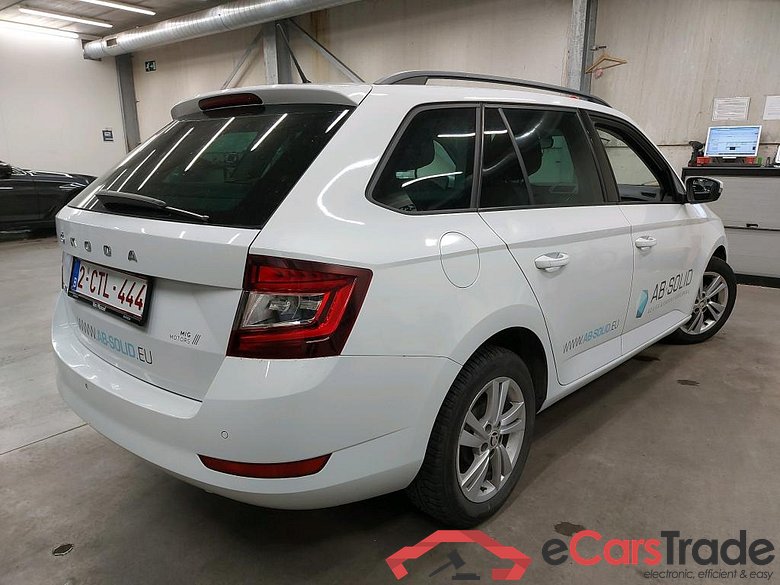 SKODA - SKO FABIA COMBI TSI 95PK Clever * PETROL * #2