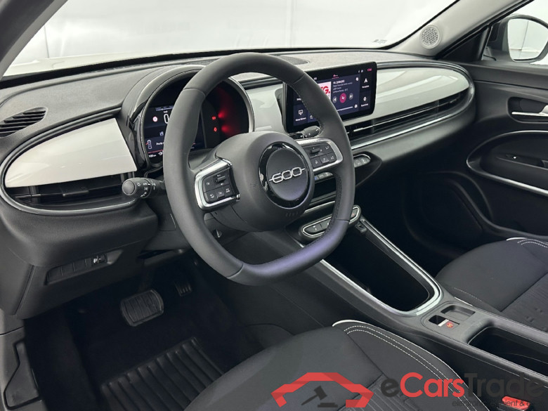 Fiat 600 Pop 1.2 Hybrid Turbo 145ch #6