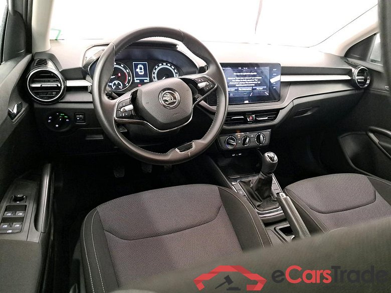 Fabia Ambition 1.0 MPI 80CV BVM5 E6d #5