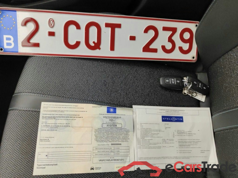 Peugeot 308 SW 1.5 BlueHDi 130 S&S Allure Pack 5d #4