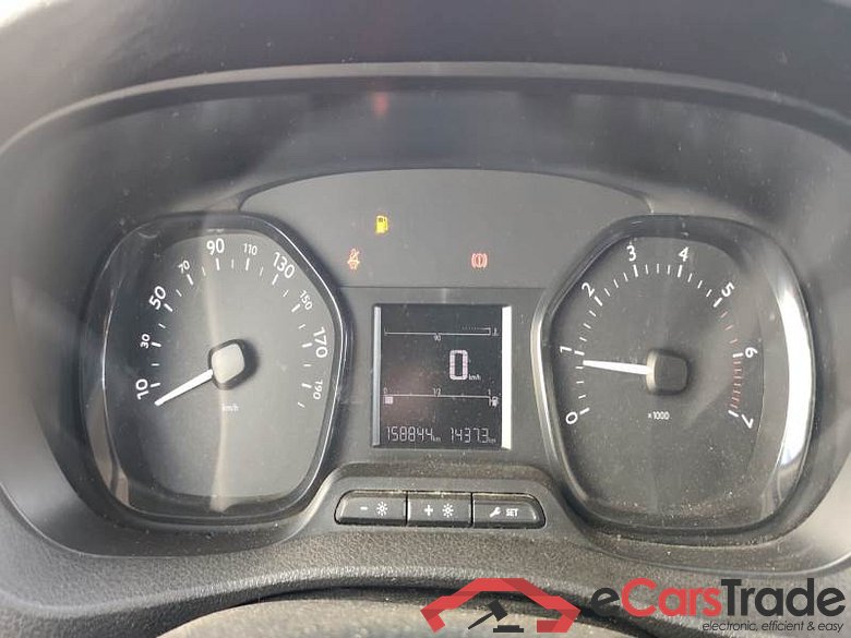 PEUGEOT EXPERT / 2016 / 4P / FURGONE 2.0 BLUEHDI 120 PREMIUM COMPACT #2