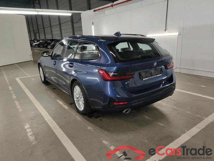 BMW 3 Reeks Touring 3 Reeks Touring 320e (150 kW) (PHEV) 150kW/204pk  5D/P Auto-8 #3