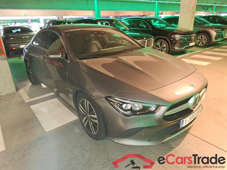MERCEDES - MER CLA 180 d 116PK Business Solution Luxury #1