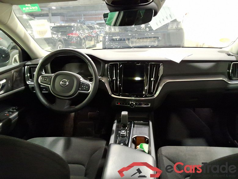 VOLVO V60 2.0 B4 D MHEV MOMENTUM PRO AUTO #6