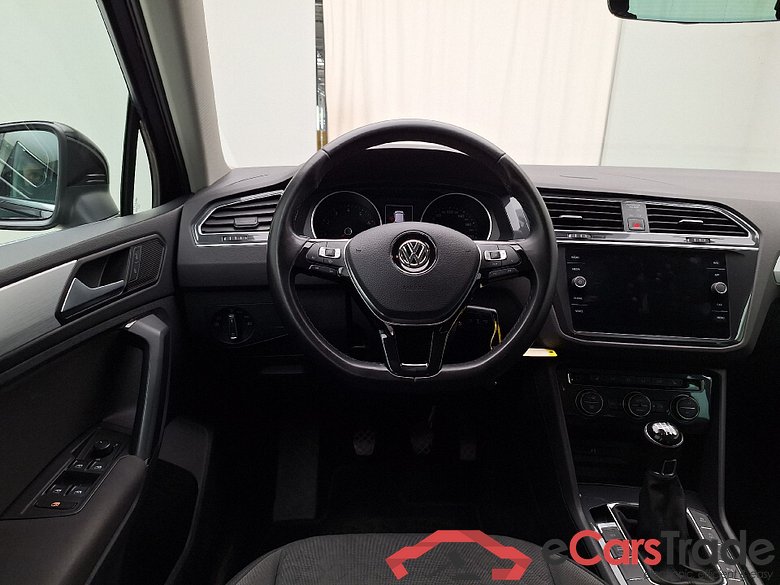 VW, Tiguan FL'20, Volkswagen Tiguan 1.5 TSI 110kW R-Line 5d #5
