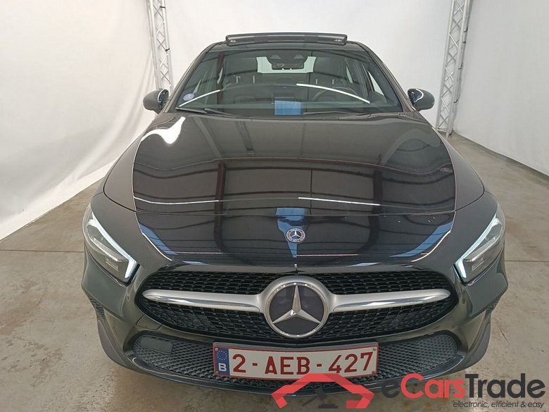Mercedes-Benz A-Klasse Limousine A 250e Business Solution 4d #5