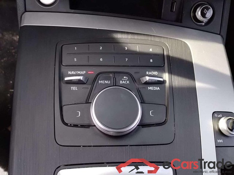 AUDI Q5 55 TFSI e quattro Competition #6