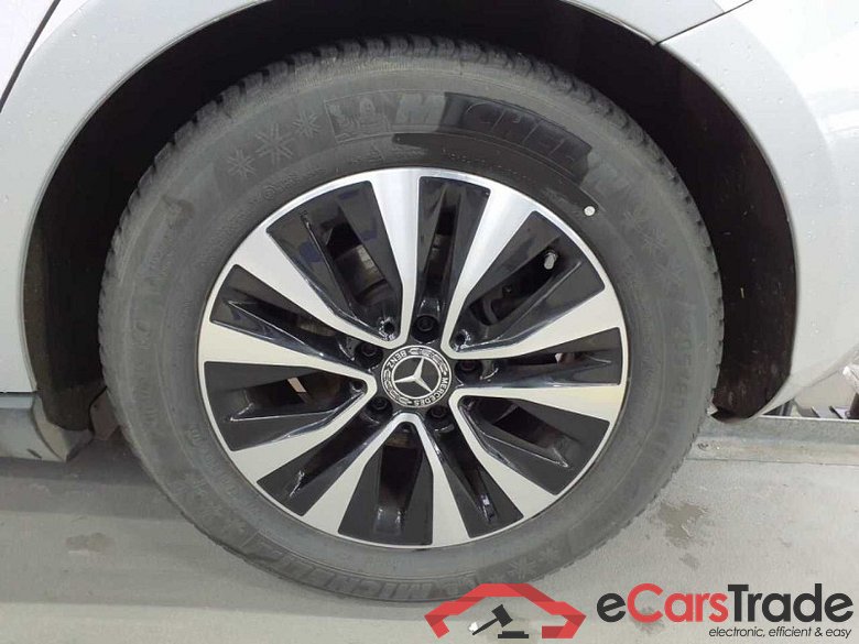 Mercedes-Benz A (BM 177)(03.2018->) DE - LimS5 A 180 d EU6d, (EURO 6d), (Facelift) 2022 - 2024 #4