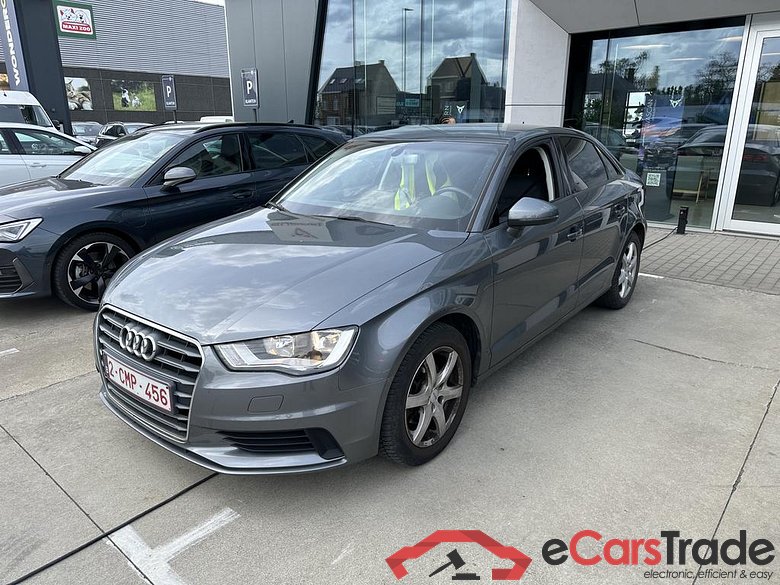 AUDI A3 Sedan Audi A3 Berline Attraction 1.6 TDI  81(110) kW(pk) 6 versnellingen #1