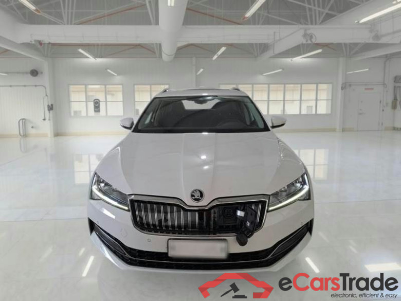 SKODA SUPERB WAGON / 2019 / 5P / STATION WAGON 1.4 TSI PLUG-IN HYBRYD EXECUTIVE DSG #6