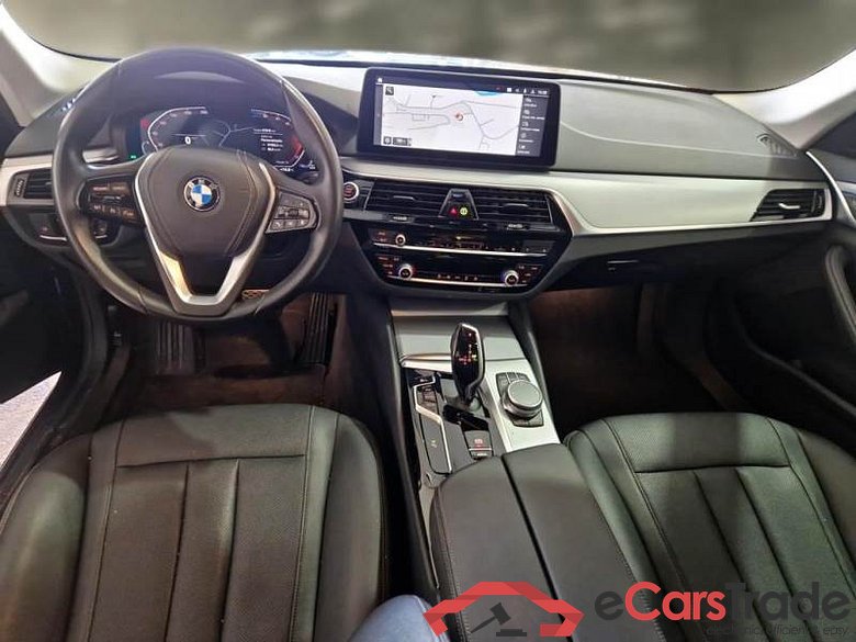 BMW SERIE 5 / 2020 / 5P / STATION WAGON 520D AUT BUSINESS MH48V TOURING #3