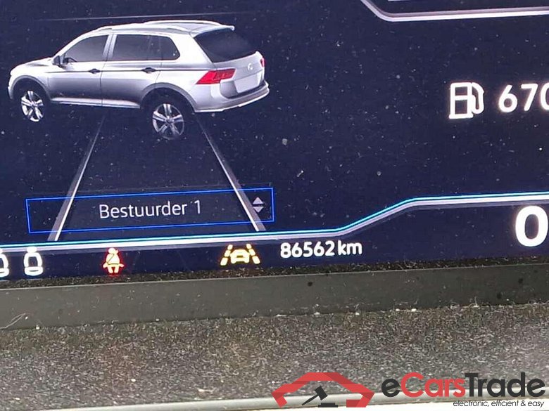 VOLKSWAGEN Tiguan 1.5 TSI Highl. Bus R #4