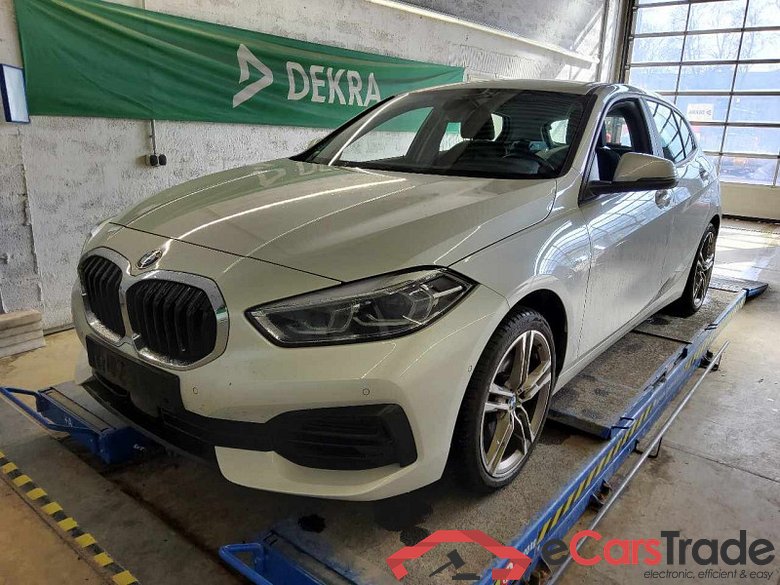 BMW 1 Limousine (F40)(2019->) DE - LimS5 118i EU6d, Advantage (OPF)(EURO 6d), 2020 - 2024 #1
