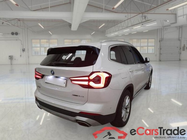 BMW X3 / 2021 / 5P / SUV XDRIVE 30E #2