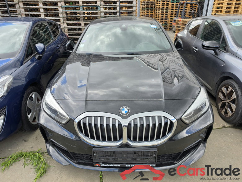 BMW 118i M-Sport Aut. LED-Xenon LC-Pro Navi-Pro 1/2 Sport-Leather KeylessGo Camera Klima PDC ... #2