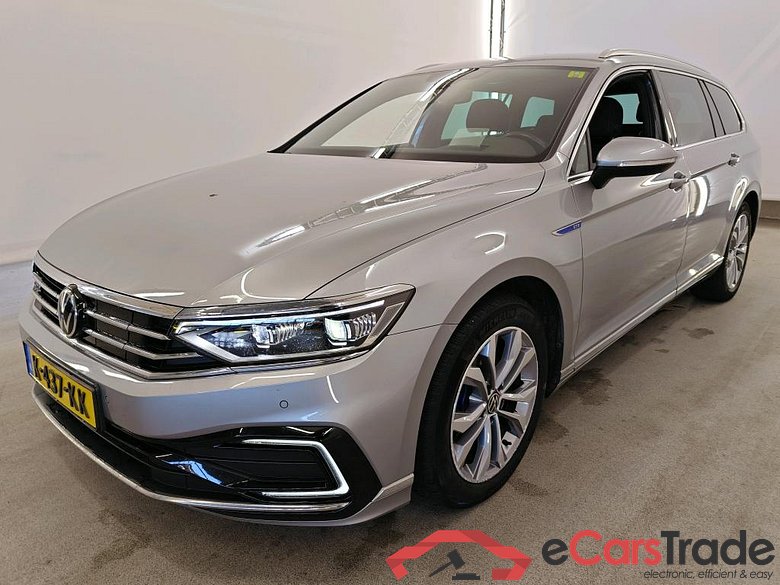 Volkswagen Passat Variant 1.4 TSI eHybrid 6-DSG GTE Business 5d #1