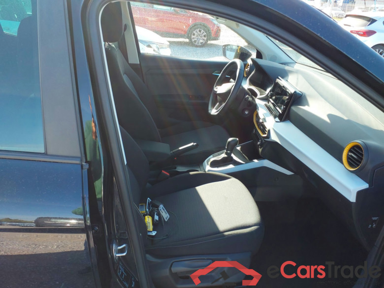 SEAT Arona 1.0 TSI 85 KW 115 CV DSG start stop special editio Style #3