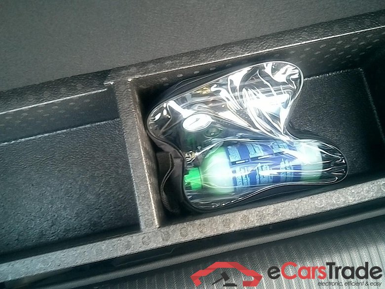 Peugeot 308 1.2 PureTech Mild-Hybrid Aut. LED I-Cockpit KeylessGo Klima PDC ... #6