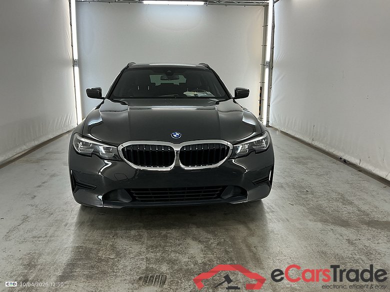 BMW 320e Plug-In Hybrid Aut. LED-Xenon LC-Pro Navi Hi-Fi Sport-Leather KeylessGo Camera Klima PDC ... #2