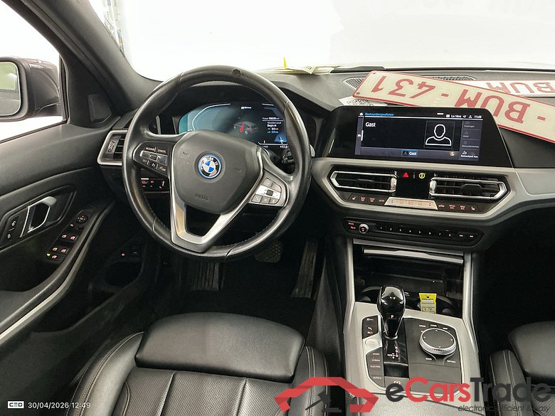 BMW 320e Plug-In Hybrid Aut. LED-Xenon LC-Pro Navi Hi-Fi Sport-Leather KeylessGo Camera Klima PDC ... #6
