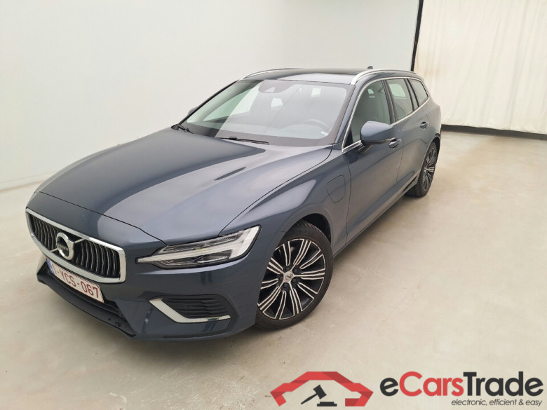 Volvo, V60 '18, Volvo V60 T6 PHEV 4x4 Geartronic Inscription 5d #2