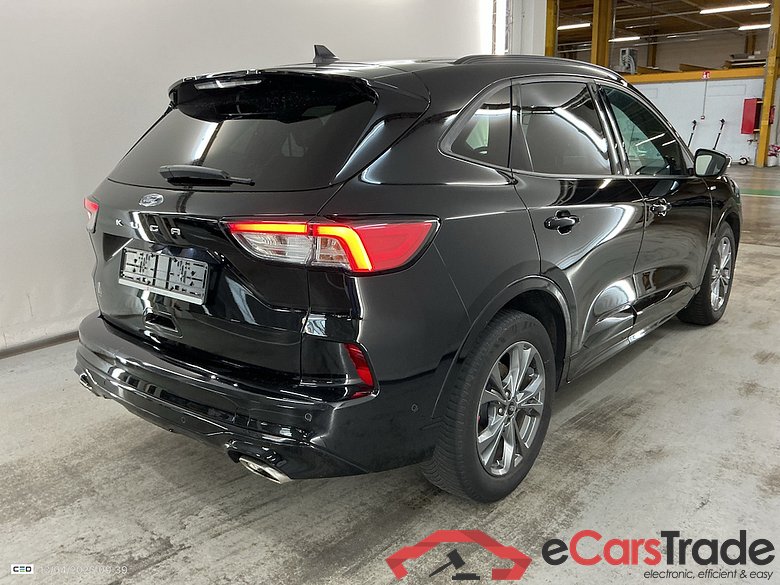 FORD Kuga 1.5 ECOBLUE 88KW ST-LINE #4