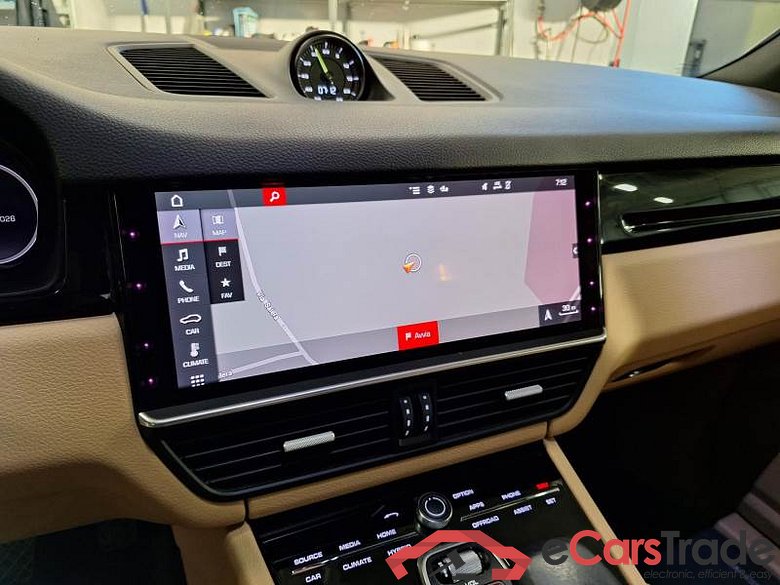 PORSCHE CAYENNE / 2017 / 5P / SUV 3.0 V6 E-HYBRID #6