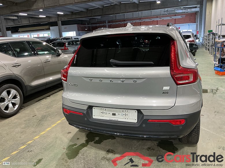 VOLVO XC40 1.5 T4 PHEV PLUS DARK DESIGN DCT #5