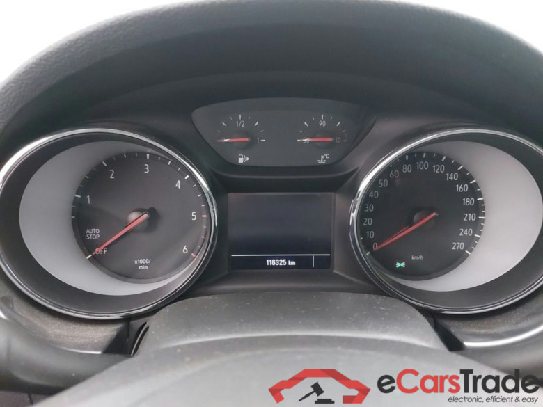 Opel Astra Sports Tourer 1.5 Turbo D 77kW S/S Edition 5d #6