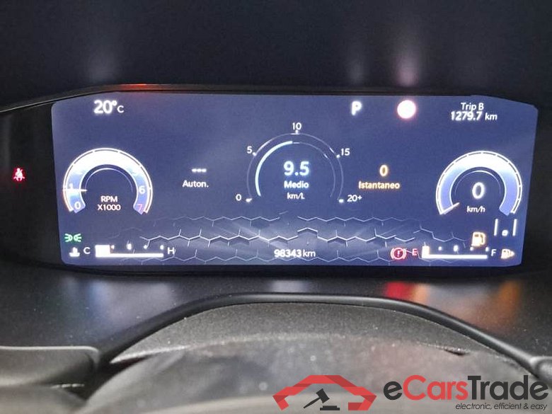 JEEP COMPASS / 2021 / 5P / SUV 1.3 TURBO T4 110KW LIMITED DDCT #4