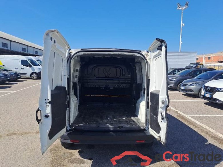 FIAT DOBLÒ CARGO / 2014 / 4P / VETT. FURGONATA CH1 LOUNGE 1.6 MJET 105CV E6D-F SeS #5