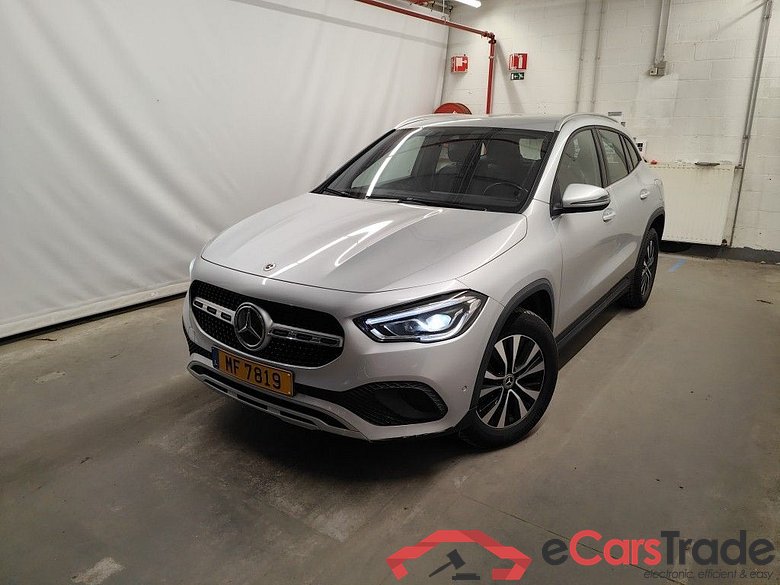 MERCEDES CLASSE GLA DIESEL - 2020 GLA 200 d 150 business Solution 5d Auto #1
