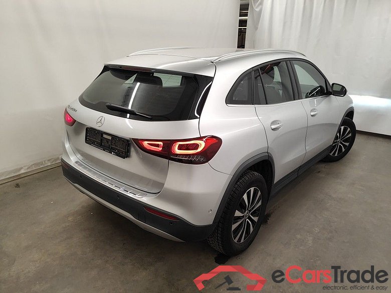 MERCEDES CLASSE GLA DIESEL - 2020 GLA 200 d 150 business Solution 5d Auto #2