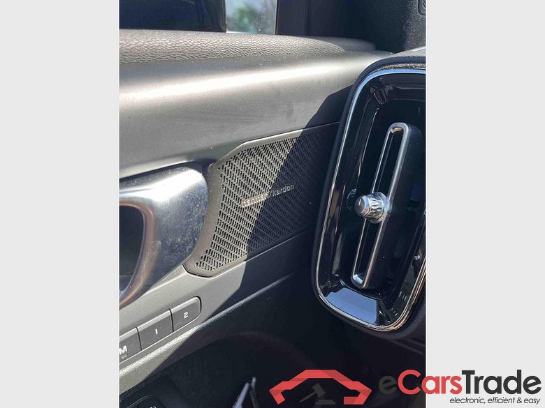 VOLVO XC40 1.5 T2 Plus Limited Edition Geartronic #5